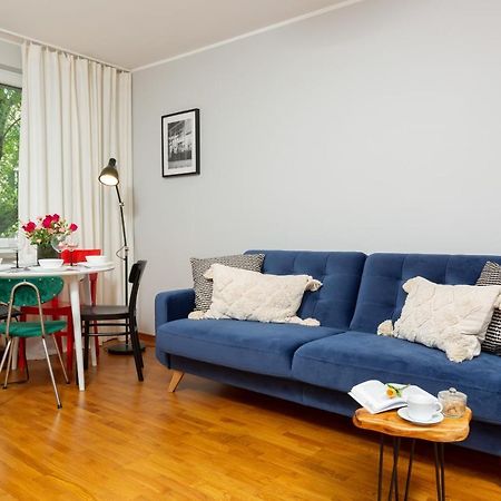 Central Apartment Solec Wilanowska By Noclegi Renters Warsawa Bagian luar foto